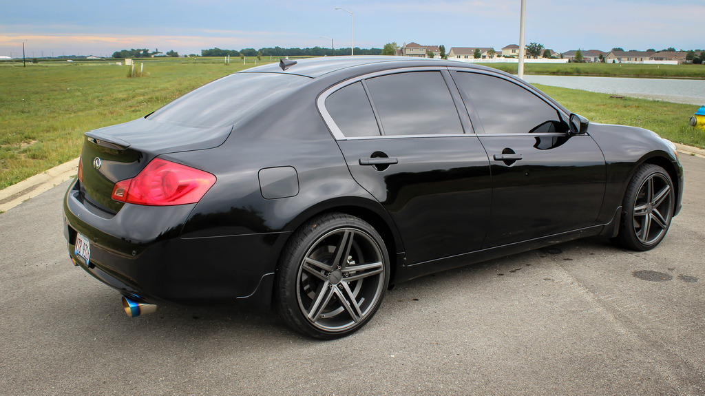 Name:  G37%20Rear%20Wheel_zps7mt57ldx.jpg
Views: 1510
Size:  262.4 KB