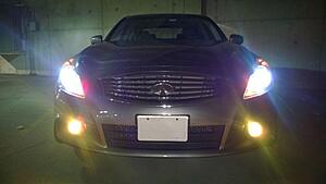 Black fog lamp trim-kdtan6d.jpg