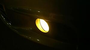 Black fog lamp trim-8umeszk.jpg