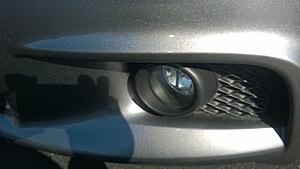 Black fog lamp trim-qlo8nec.jpg