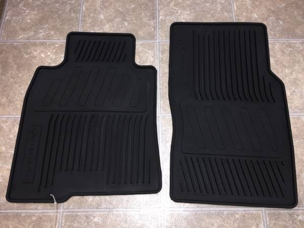 For Sale Infiniti G37 Sedan All Weather Floor Mats Very Good