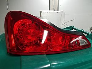 OEM INFINITI g37 coupe Driver side tail light-a3a2b90d012439f2d63a2663aeb83050611d5deb099c6f9ea8-pimgpsh_fullsize_distr.jpg