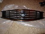 2011 OEM chrome/black G37 Grille-grille.jpg